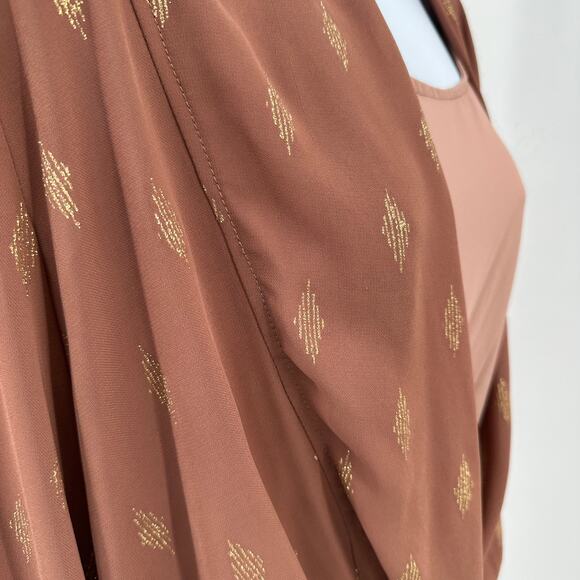 Mystree Long Sleeve Top WMNS L Mauve Gold Built In Cami Adjustable Strap Hi Low - Picture 7 of 12